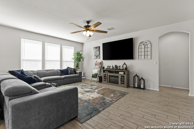 Image 20 of 43 For 12514 Thrall