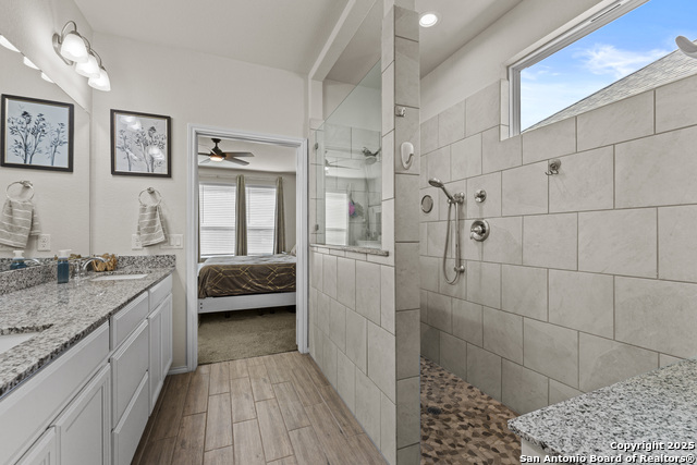 Image 31 of 43 For 12514 Thrall