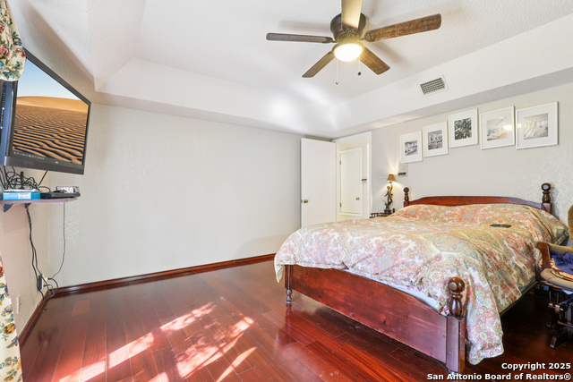 Image 20 of 45 For 12727 Old Wick