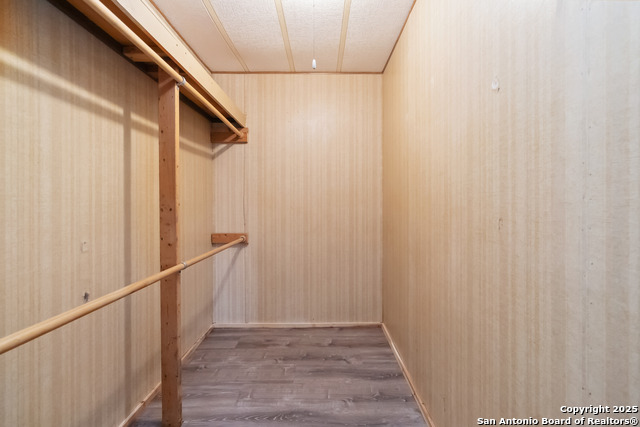 Listing photo id 9 for 294 Deer Run