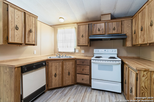 Listing photo id 29 for 294 Deer Run