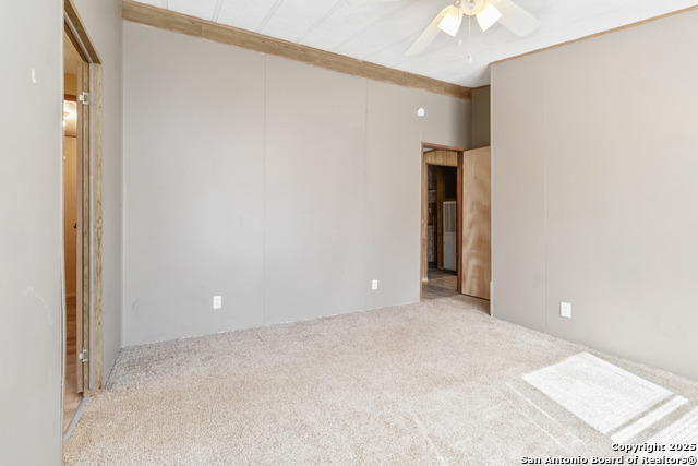 Listing photo id 4 for 294 Deer Run