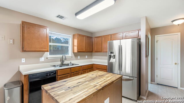 Image 8 of 20 For 638 Coral Harbor