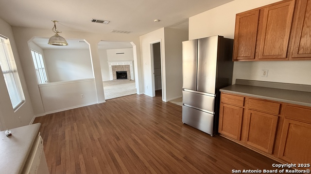 Image 12 of 31 For 1807 Cambridge Blue