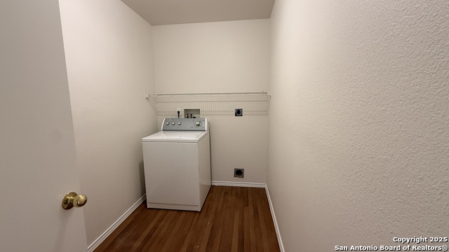 Image 14 of 31 For 1807 Cambridge Blue