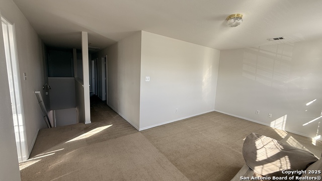 Image 17 of 31 For 1807 Cambridge Blue