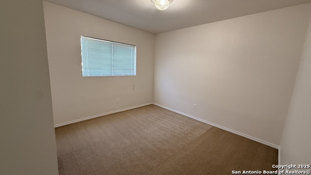 Image 23 of 31 For 1807 Cambridge Blue