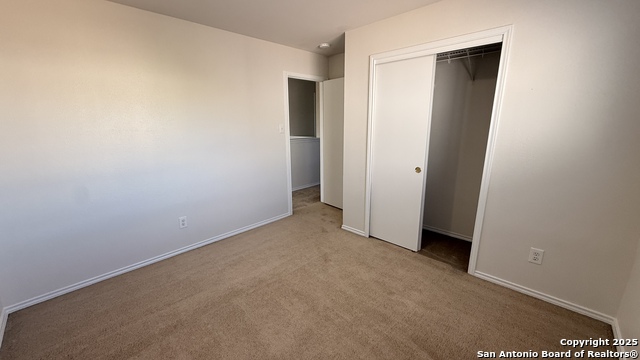 Image 24 of 31 For 1807 Cambridge Blue