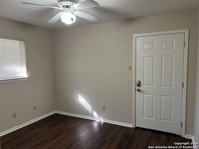 Image 11 of 19 For 624 Elm 1