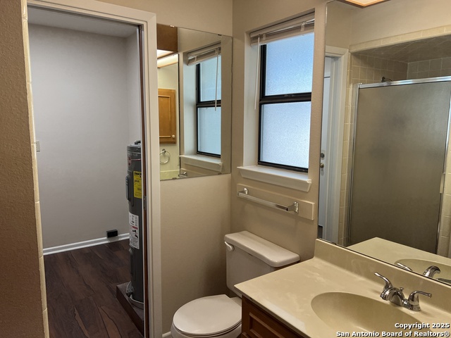 Image 13 of 19 For 624 Elm 1