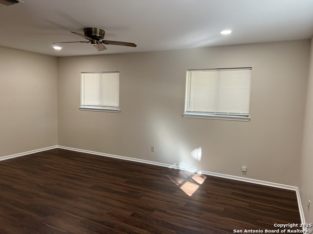 Image 5 of 19 For 624 Elm 1