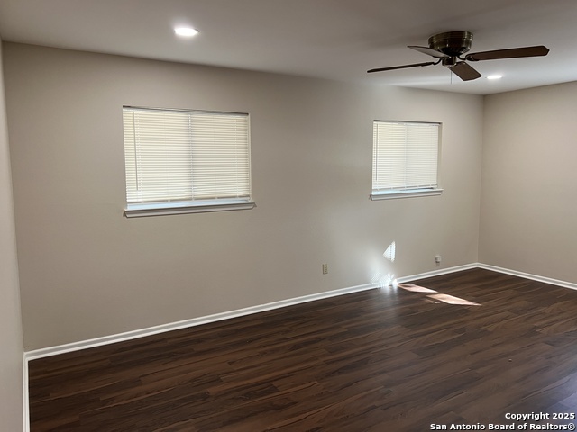 Image 9 of 19 For 624 Elm 1