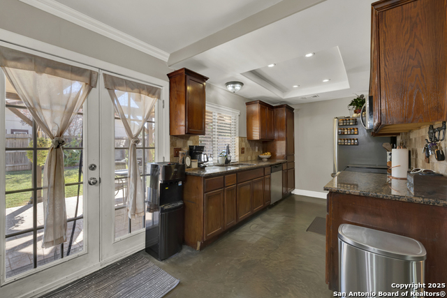 Image 10 of 42 For 9302 Valley Bnd Sw