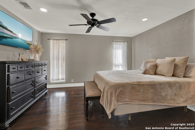 Image 21 of 42 For 9302 Valley Bnd Sw