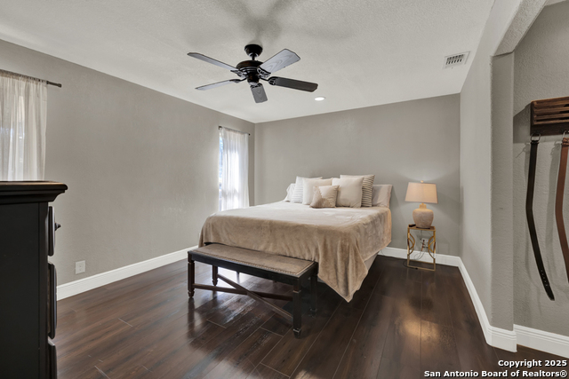 Image 22 of 42 For 9302 Valley Bnd Sw