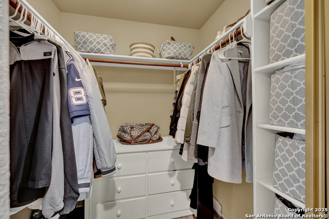 Image 24 of 42 For 9302 Valley Bnd Sw