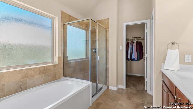 Listing photo id 10 for 279 Posey Pass