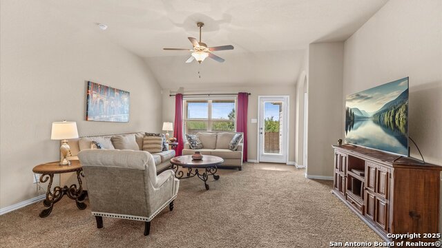 Listing photo id 7 for 279 Posey Pass