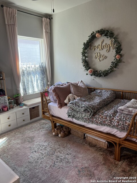 Image 18 of 39 For 7602 Alameda Beach