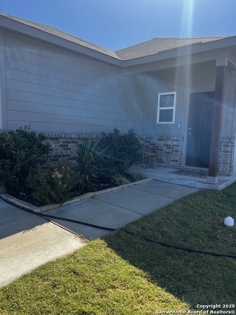 Image 2 of 39 For 7602 Alameda Beach