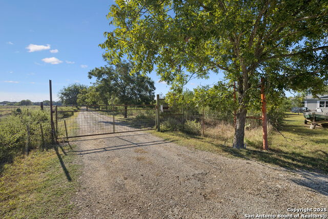 Image 18 of 45 For 13146 Galm Rd