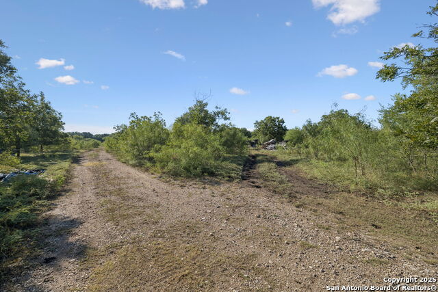 Image 29 of 45 For 13146 Galm Rd