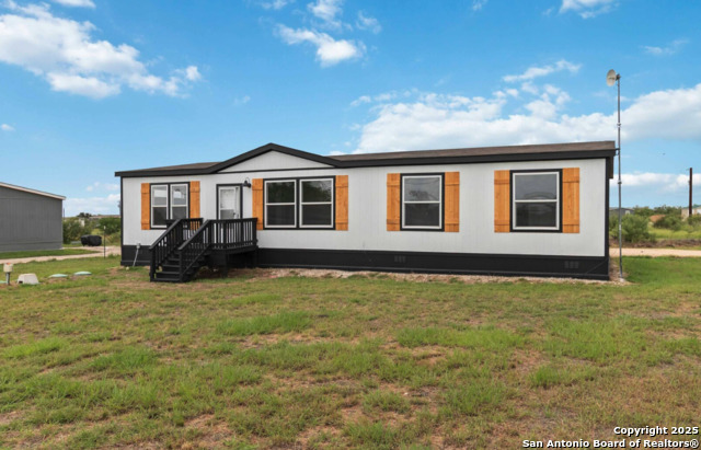 Details for 1700 Sandbranch Rd, Bigfoot, TX 78005