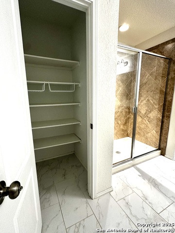 Image 13 of 20 For 13739 Sungrove