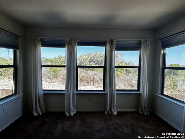 Image 16 of 20 For 13739 Sungrove