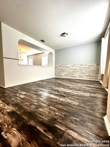 Image 2 of 20 For 13739 Sungrove