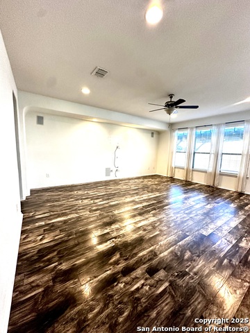 Image 3 of 20 For 13739 Sungrove