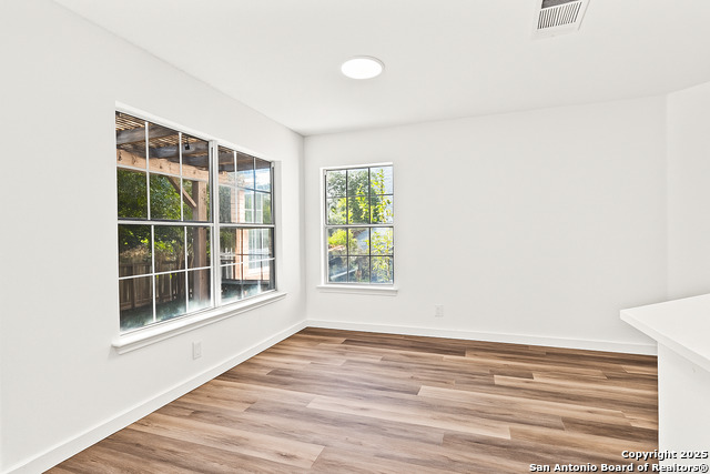 Image 11 of 25 For 1687 Fir Circle