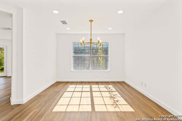 Image 7 of 25 For 1687 Fir Circle