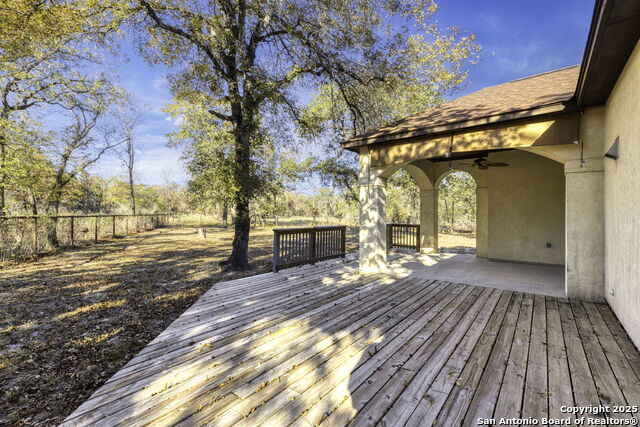 Image 32 of 41 For 105 Saddle Up Circle