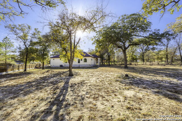 Image 34 of 41 For 105 Saddle Up Circle