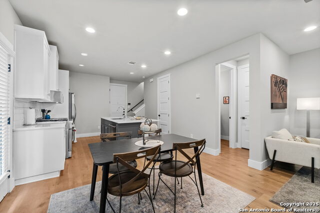 Image 10 of 38 For 311 Evergreen St #4 E