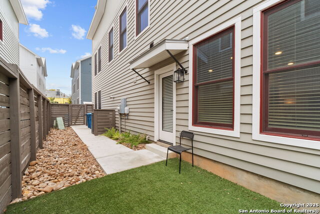 Image 36 of 38 For 311 Evergreen St #4 E