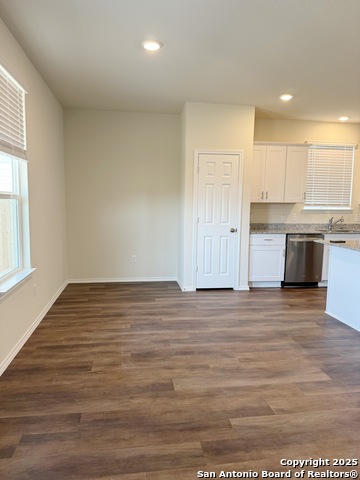 Image 5 of 26 For 10247 Band Wagon