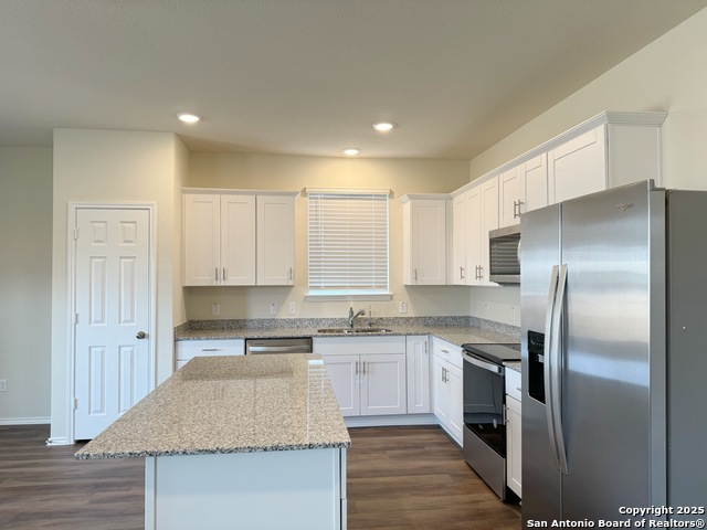 Image 6 of 26 For 10247 Band Wagon