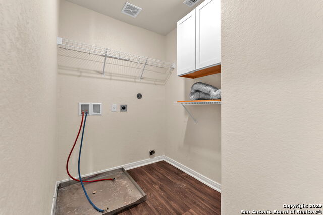 Image 15 of 27 For 6122 Lakefront