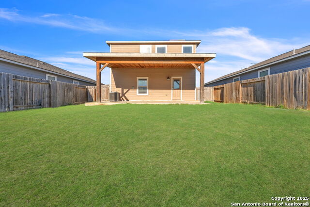 Image 26 of 27 For 6122 Lakefront