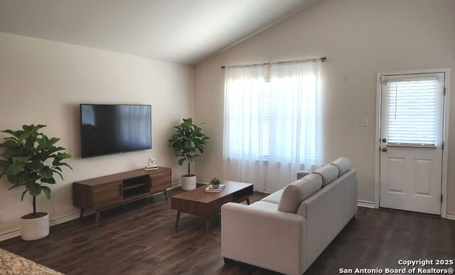 Image 5 of 8 For 13314 Wood Sedge