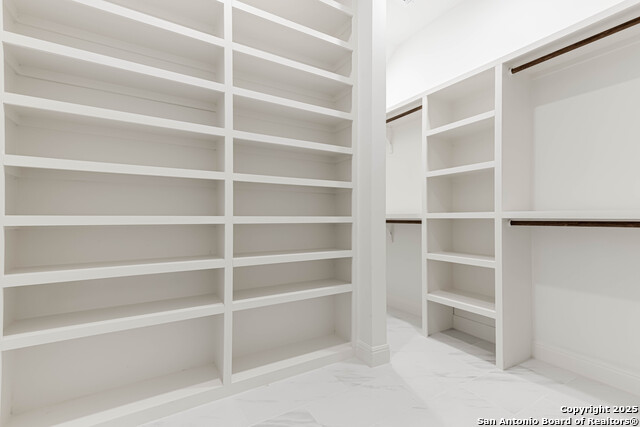 Listing photo id 27 for 1231 Alamo S