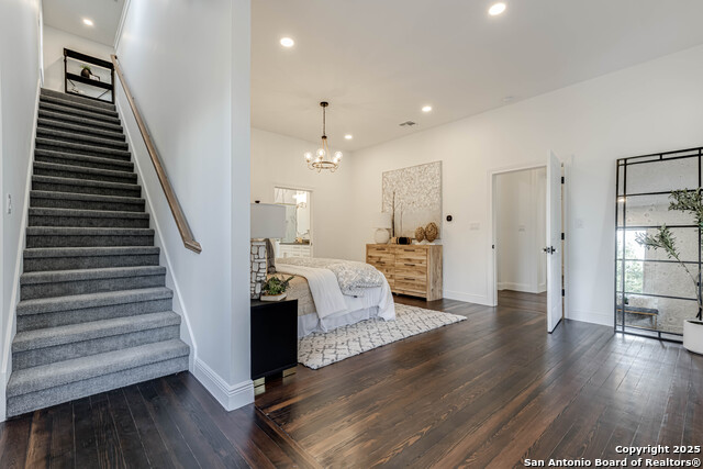 Listing photo id 28 for 1231 Alamo S