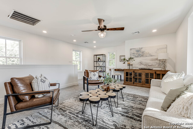 Listing photo id 29 for 1231 Alamo S