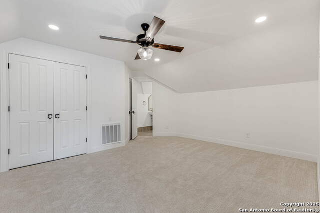 Listing photo id 42 for 1231 Alamo S