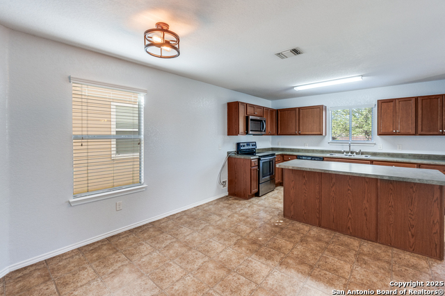 Image 10 of 30 For 455 Walnut  