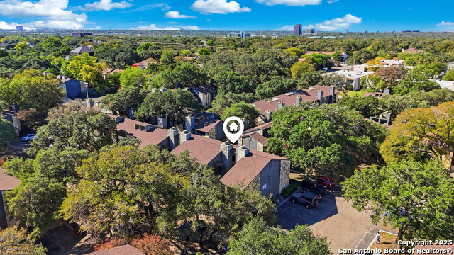 Image 22 of 27 For 3843 Barrington 169