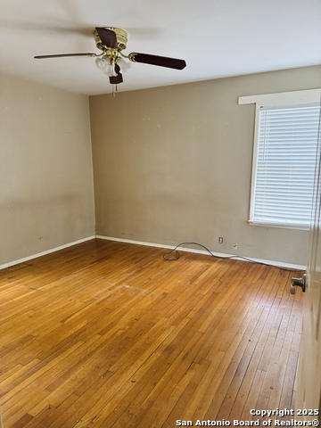 Image 13 of 22 For 107 Crestline