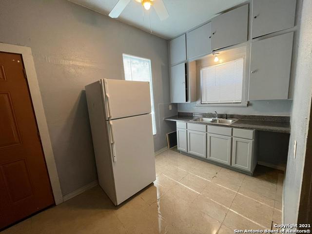 Image 5 of 9 For 730 Carolina St 1